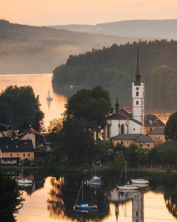 Ferienwohnung Korzo Couple Lipno nad Vltavou Exterior foto